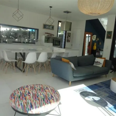 House Abatilles Avec Piscine Villa *